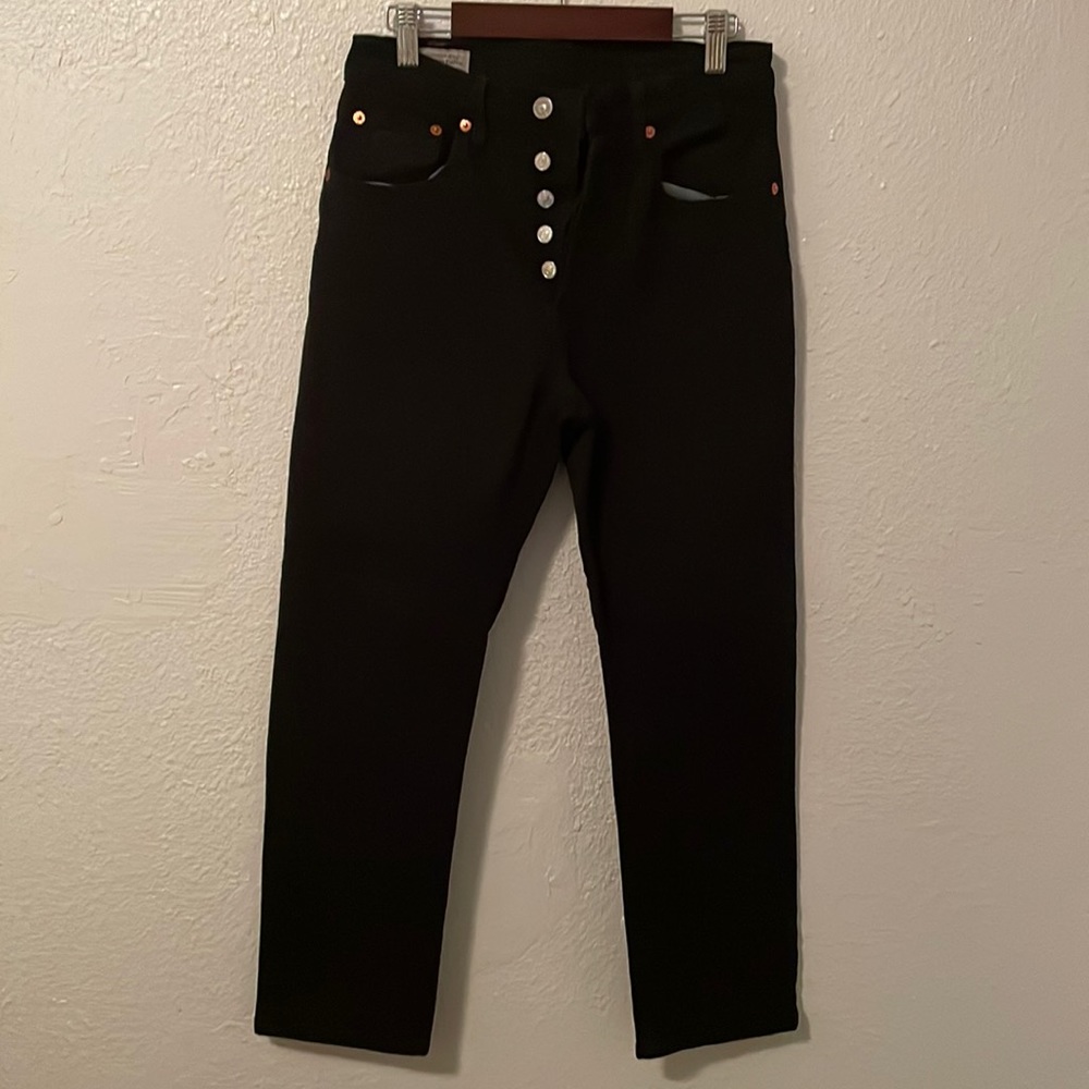 Very cute black 501 tapered Levi’s